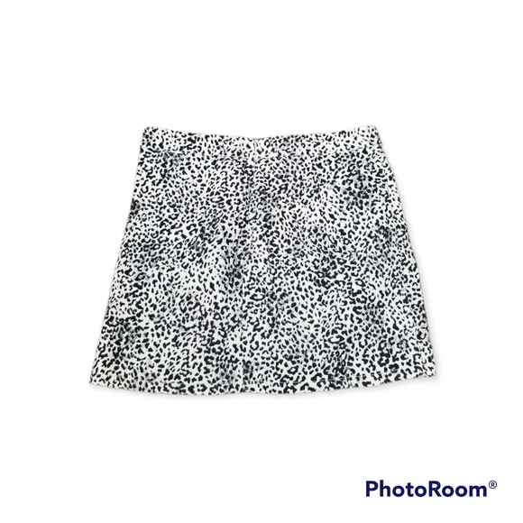 Forever 21 Leopard Mini Skirt M - Picture 2 of 7